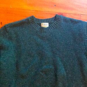 Mens LLBean wool sweater